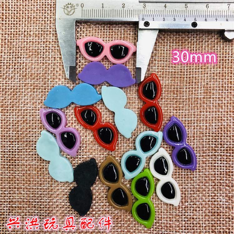 Resin Flat Glasses Love Glasses Red Glasses Accessories Heart-Shaped Glasses Toy Clothing Glasses Accessories