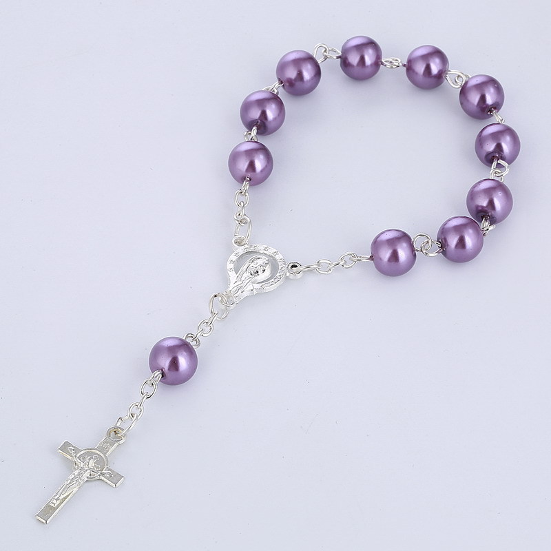 Europe And The United States Foreign Trade Selling Classic 12-Color Glass Pearl Cross Rosary Beads Religious Bracelet Lovers Jewelry Factory Direct Sales Application Scenario