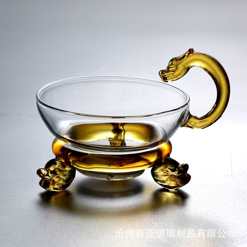 Factory direct sales of high borosilicate glass tea strainers, transparent thickened tea filters, Gongfu tea sets, and high-density tea racks Application Scenario