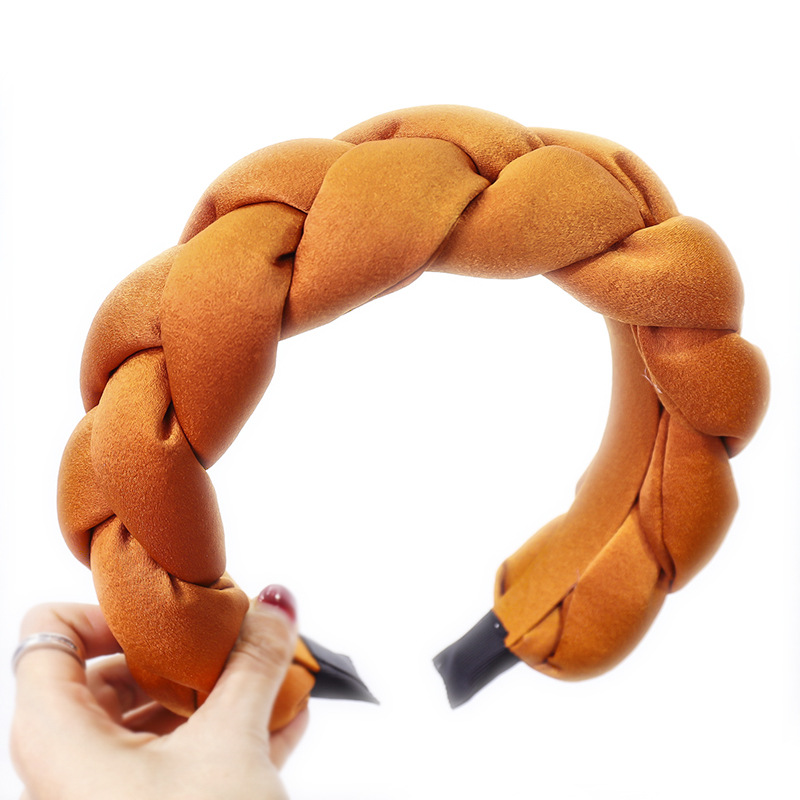2019 Autumn And Winter Cross-Border Europe And The United States Exaggerated Thick Sponge Headband Girls Solid Color Braid Headband Female Wholesale C691 Item Picture