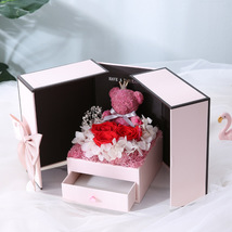 亚马逊情人节礼物苔藓小熊创意项链礼盒粉色双开门玫瑰永生花礼盒