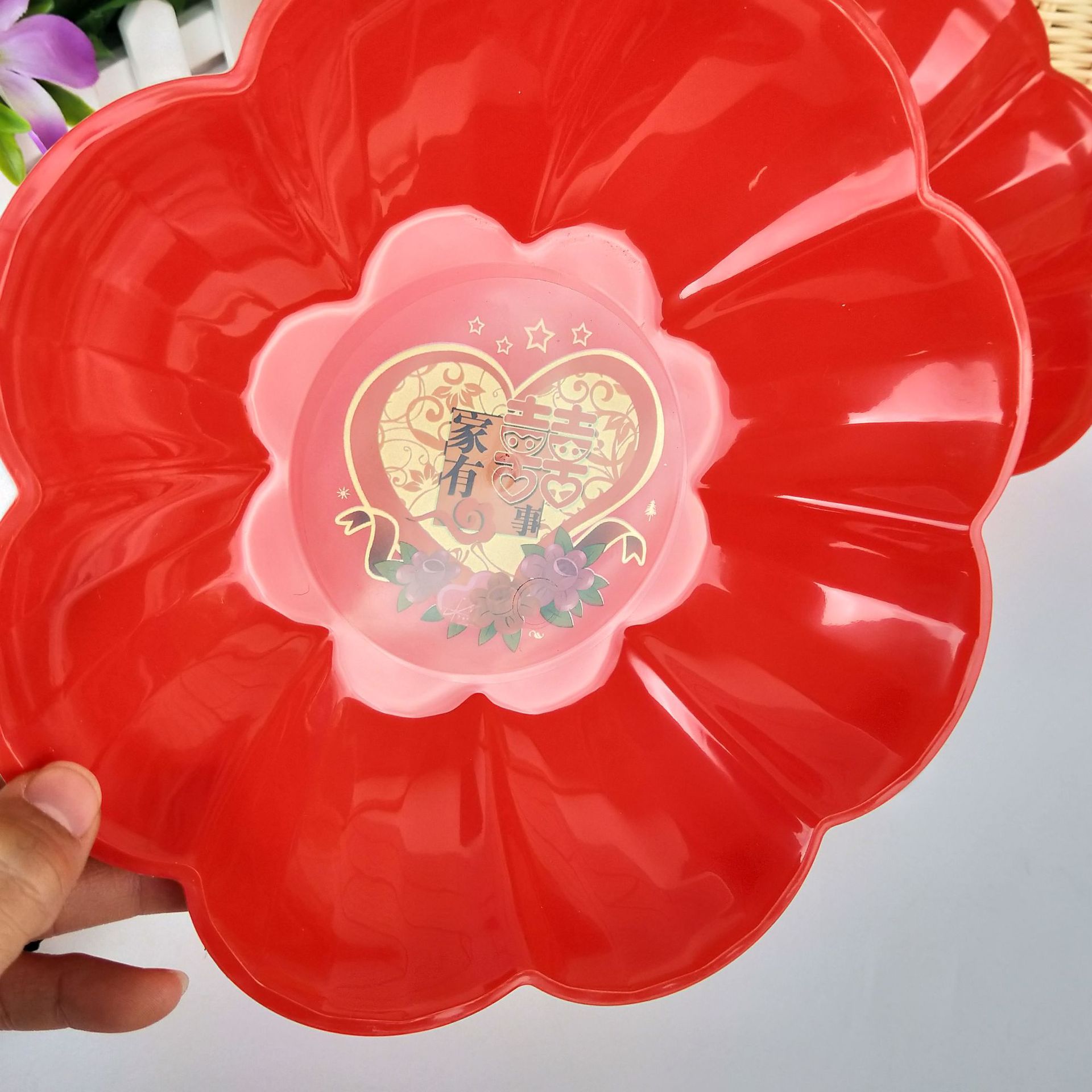 Red candy plate, red snack plate, family celebration plate, red plate, gifts and promotional items details Picture