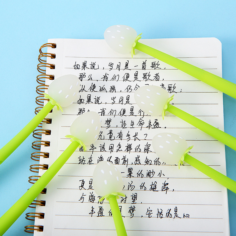 Zf2092 Creative Color-Changing Strawberry Neutral Pen Small Fresh Fruit Pie Water-Based Pen Learning Stationery Office Wholesale details Picture