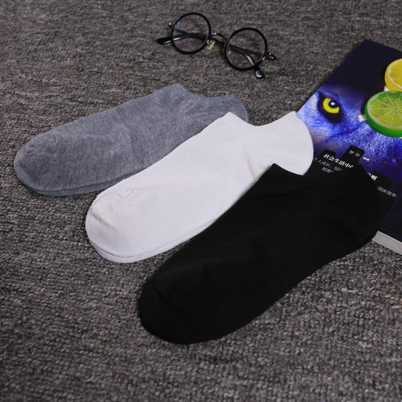 New dropshipping ship socks manufacturer men's socks Men's socks ship socks solid color fashionable polyester-cotton casual street stall socks V Application Scenario