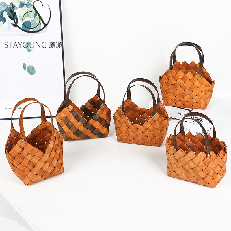 Creative packaging gift box, hand-woven wooden chip handbag basket, new Chinese-style souvenir, wedding candy box, hand-held gift basket details Picture