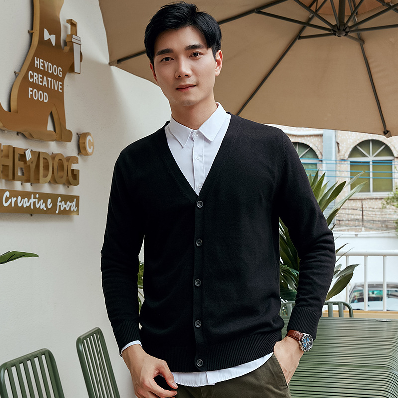 Wholesale 100% pure cotton men's autumn and winter sweaters, knitted cardigans, fitted long-sleeved Korean-style V-neck casual jackets