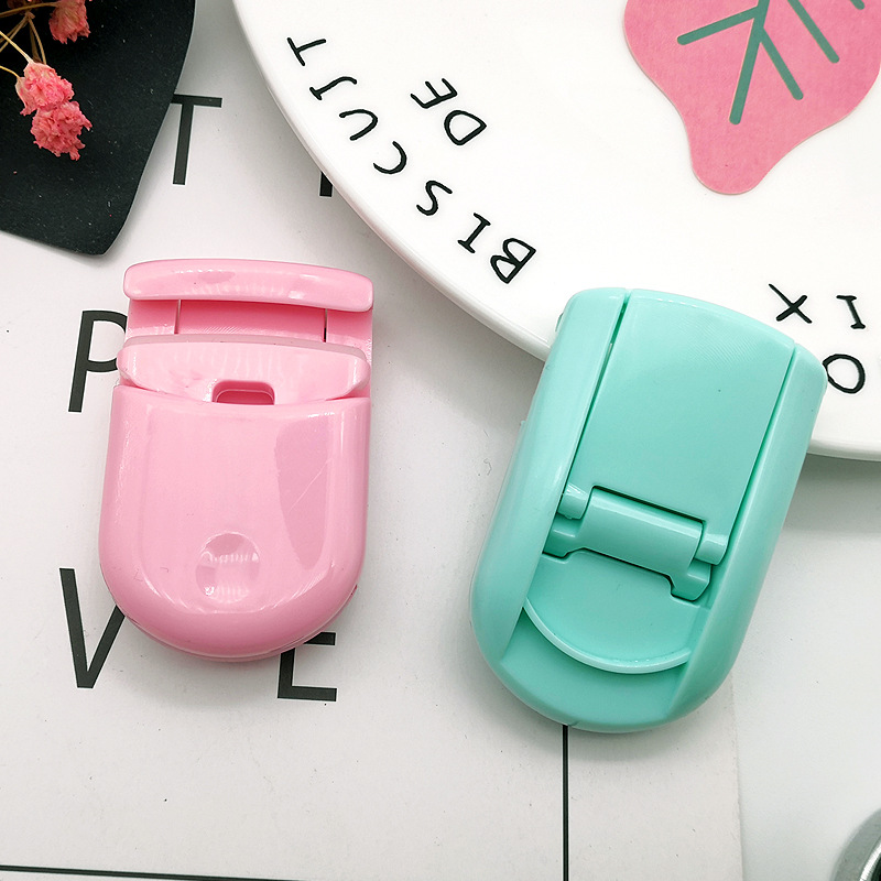 Wholesale of practical new plastic mini portable eyelash curlers and curling devices, eyelash beauty tools, e-commerce gifts shanilak Specification image