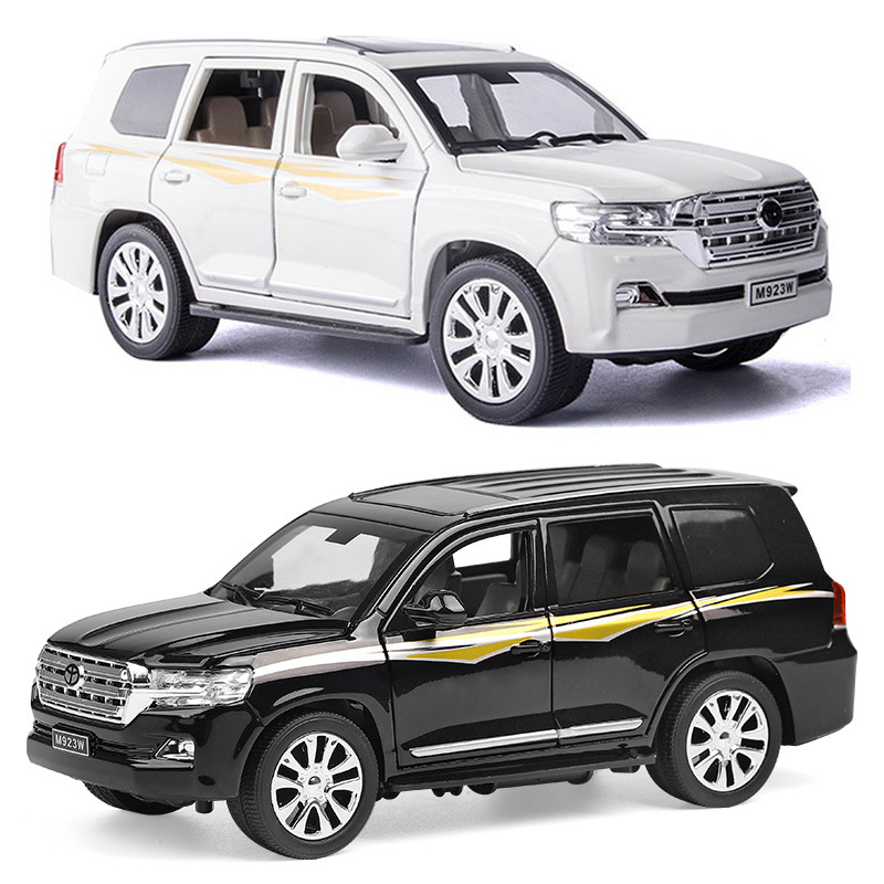 Cross-border 1:24 Toyota Cruiser car model children's toys, car ornaments, adult toys, boys' toys Specification image