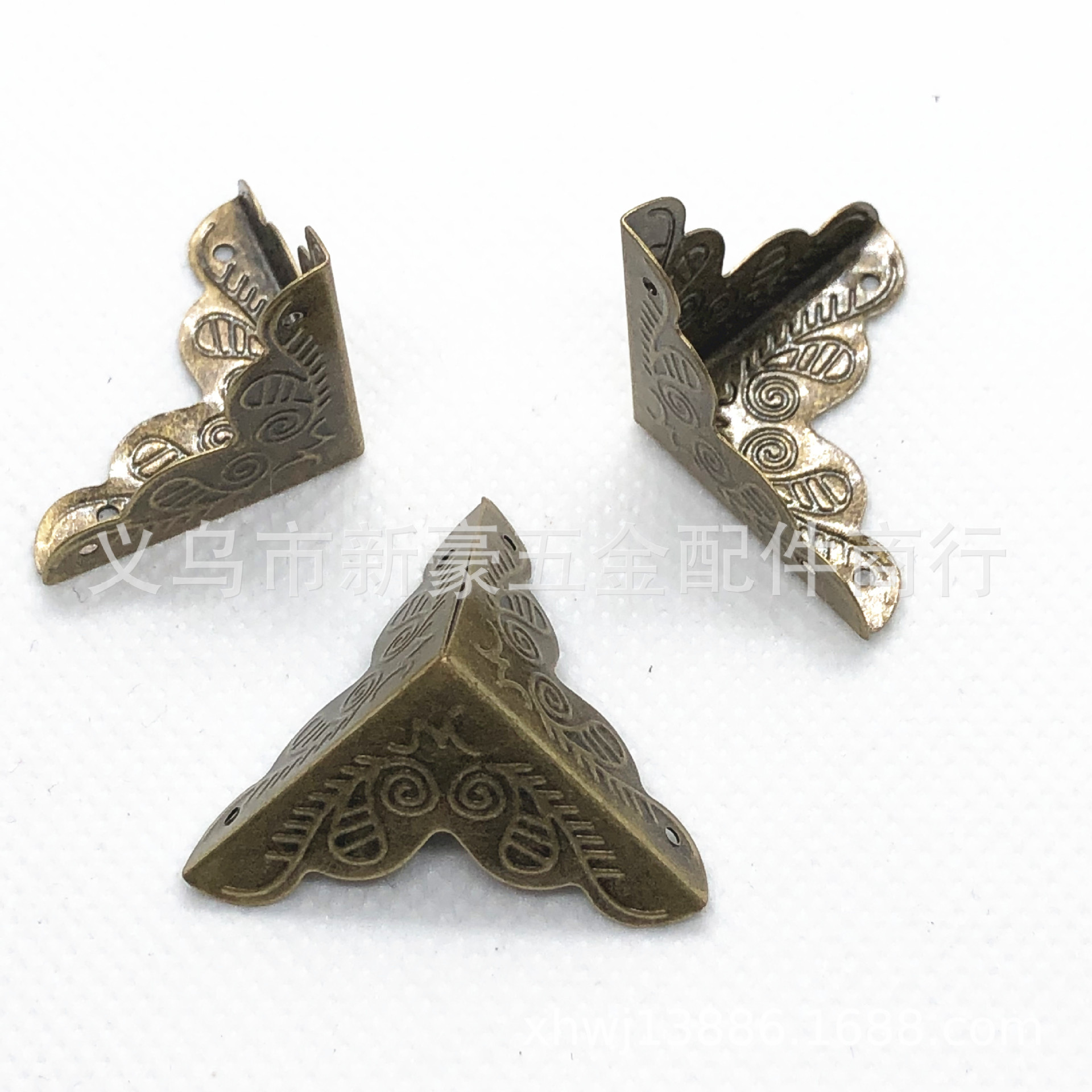 包角花/木箱护角装饰/金属包角白底实物图