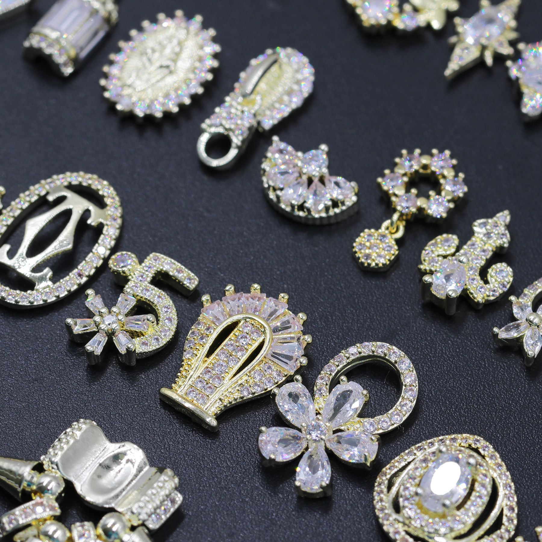 Nail con diamond inset diamond Tiktok long chain nail burst tassel chain super flash luxury accessories Specification drawing