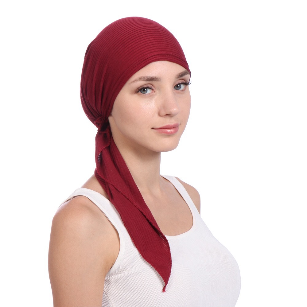 Amazon's new pleated curved solid color headcap with two tails and a pure cotton pull-over is in stock Item Picture