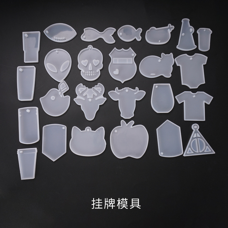 diy crystal drop glue mold listing Whale deer head cup decoration pendant listing silicone mold resin decoration