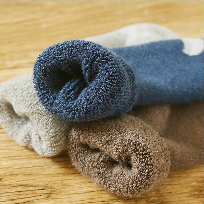 One-piece dropshipping super thick wool socks for winter heating and warmth, thickened wool socks for men with fleece, and extra-thick loop socks details Picture