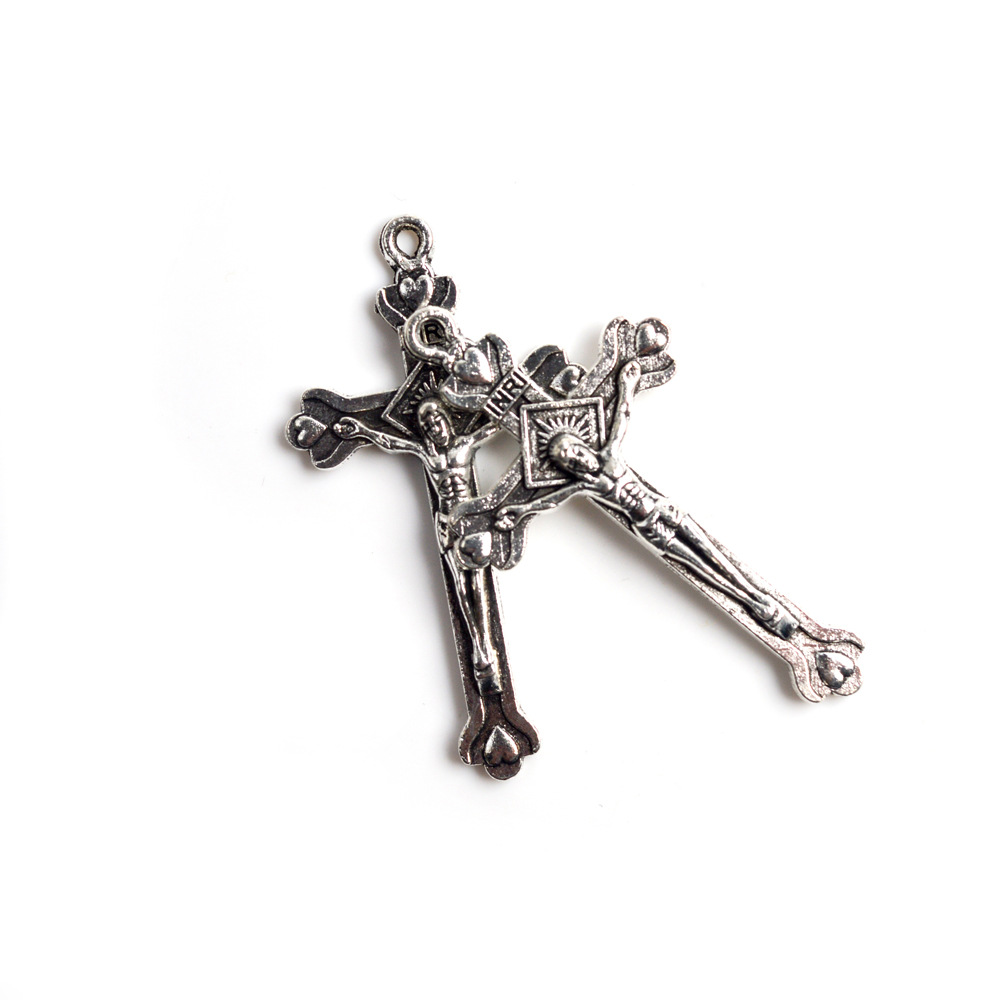 European And American Foreign Trade Hot-Selling Jewelry Alloy Pendant Triangle Connector Jerusalem Holy Earth Tripronged Cross Application Scenario