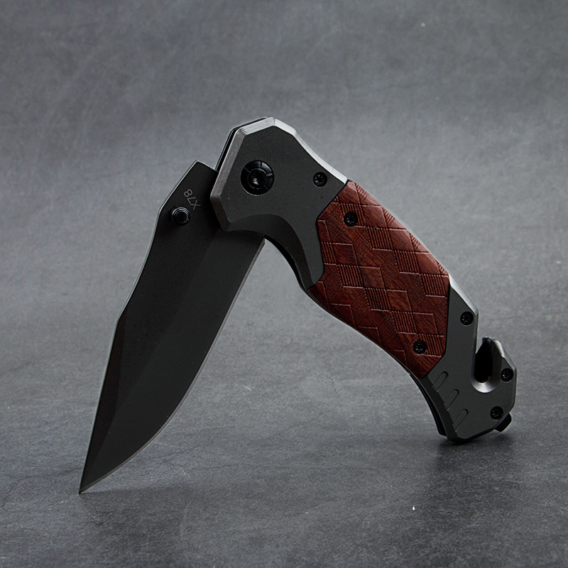 Outdoor folding knife, camping tactics, high-hardness knife, multi-functional survival portable folding knife, mini knife Application Scenario