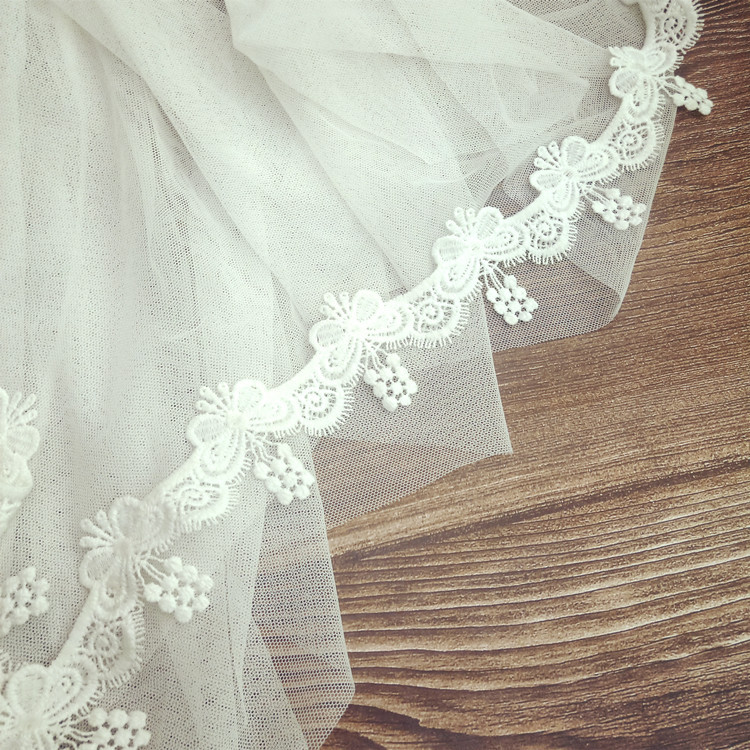 Factory direct sales of milk thread water-soluble small barcode lace butterfly pendant, hollowed-out clothing accessory lace Specification image