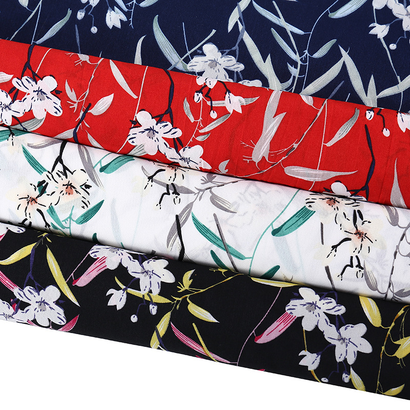 2020 New Summer Chiffon Printed Fabric White Background Printed Polyester Cloth Small Floral Dress Mask Fabric Application Scenario
