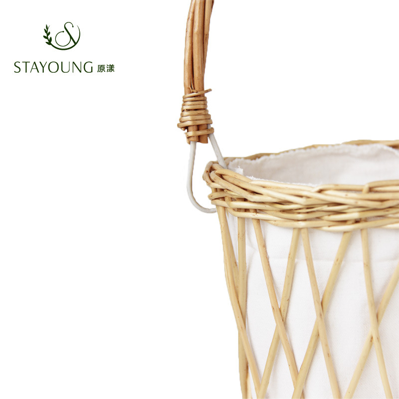 Yuanyang hand-woven flower arrangement training, flower arrangement baskets, rattan weaving hollowed-out handbag baskets, picnic baskets, decorative ornaments Specification image