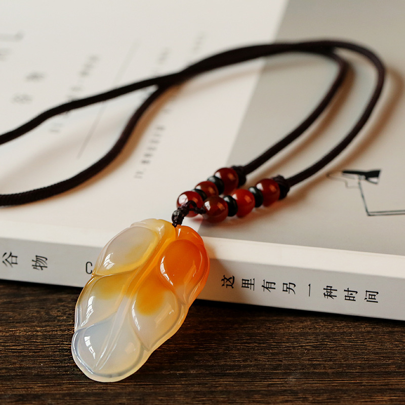 Natural ice-type chalcedony agate red chalcedony leaf pendant Red agate sweater chain pendant for men and women