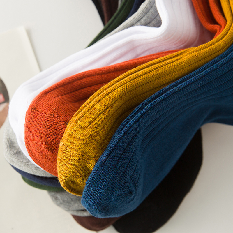 Socks stall a generation of spring and summer new fashion solid color tube socks thin absorbent breathable college wind cotton men's sports socks Application Scenario