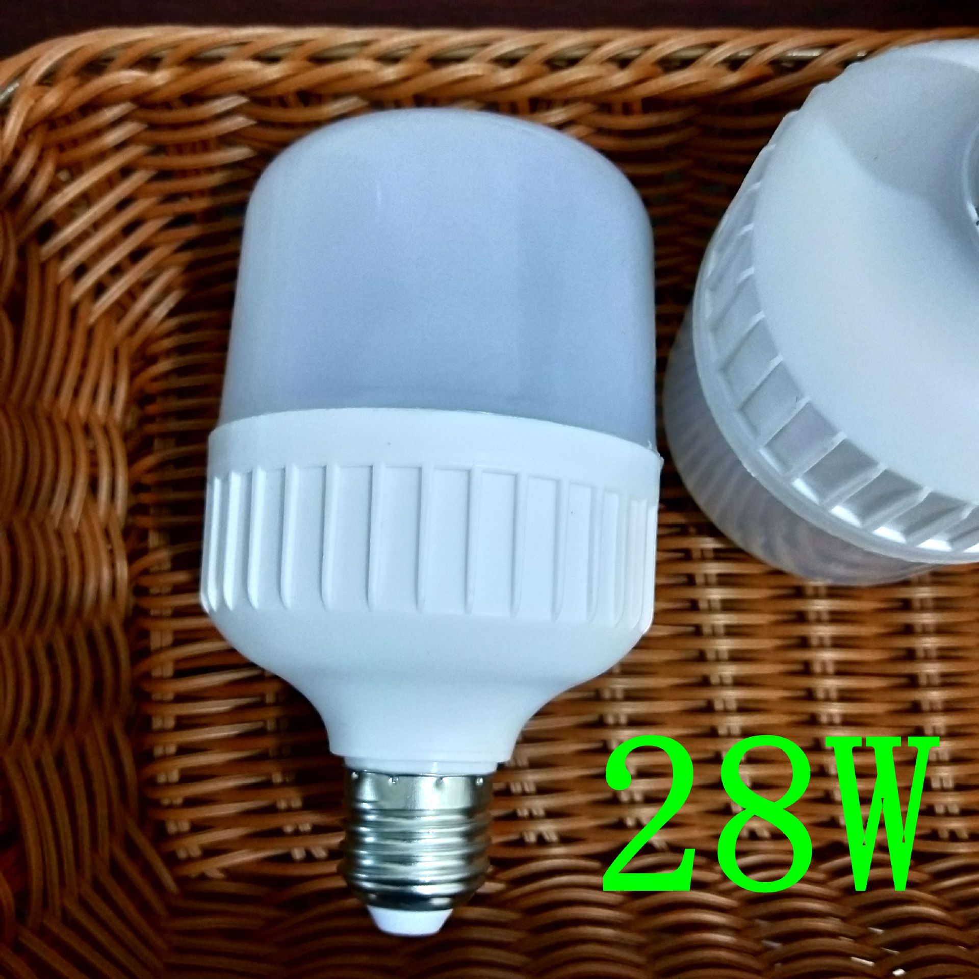 Zone 16 No. 6 28W bulb Bulb Bulb Bulb Pillar LED bulb Household Night light Hot bulb at temple fair