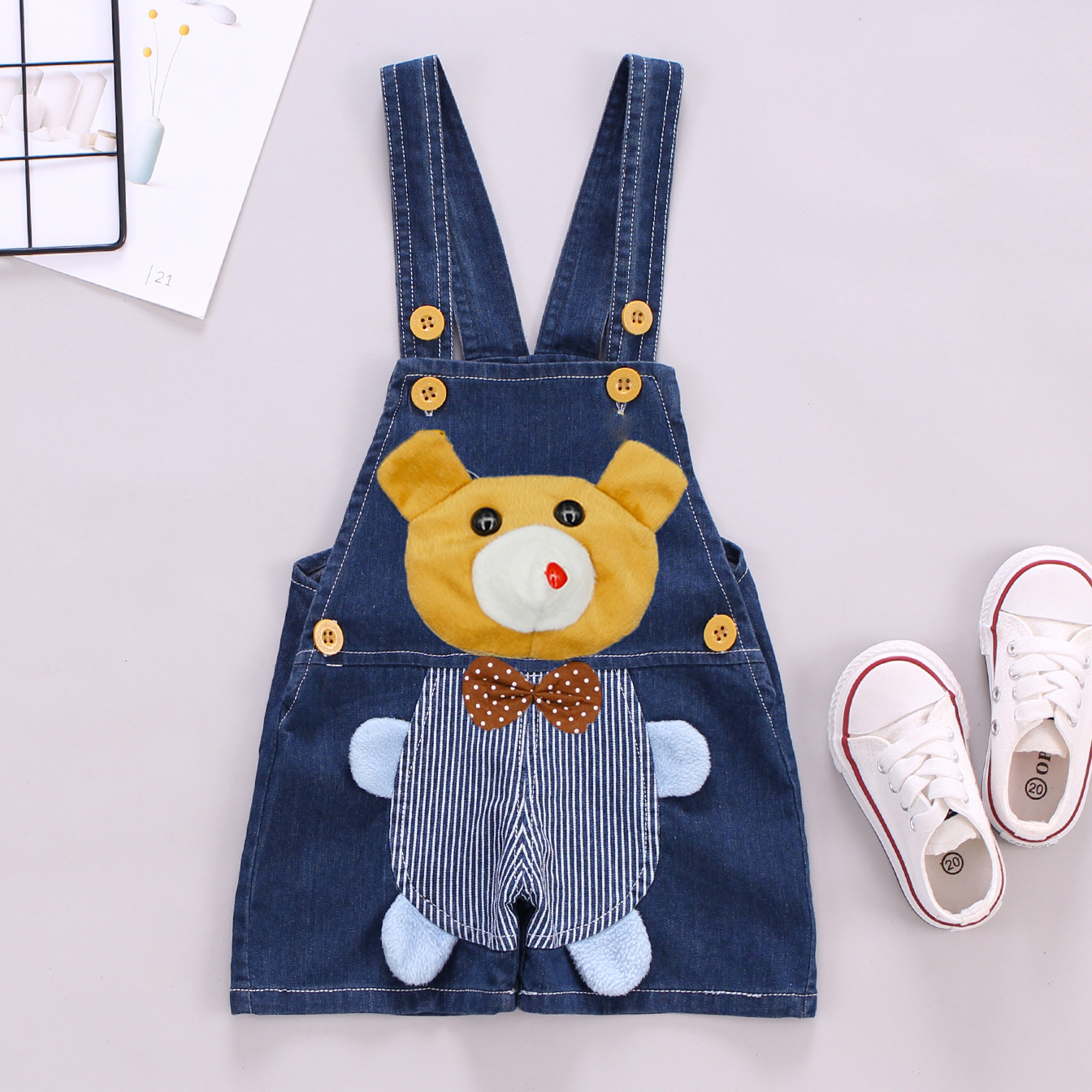 Summer children's pants, baby shorts, Korean casual children's denim overalls, wholesale of children's clothing, one-piece consignment Application Scenario