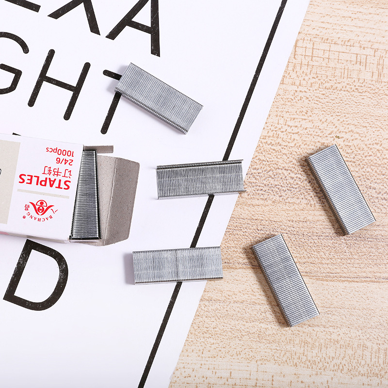 Factory direct supply of No. 10 staples wholesale, universal small staples with strong penetration, durable and rust-proof binding pins Specification image
