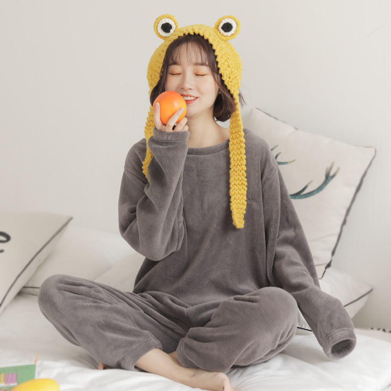 女士家居服实物图