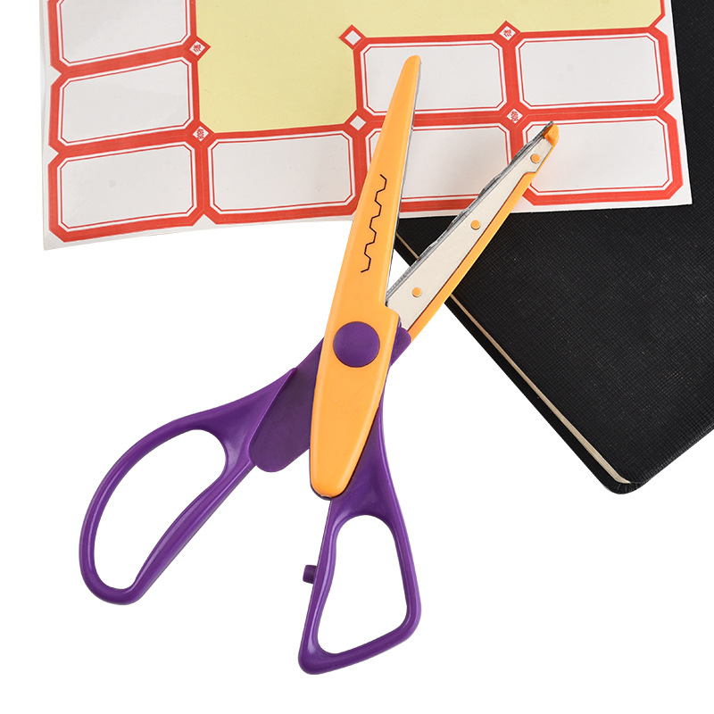 Safety scissors, children's DIY 7-inch lace scissors, student art scissors, children's safety scissors, fun handmade scissors Specification image