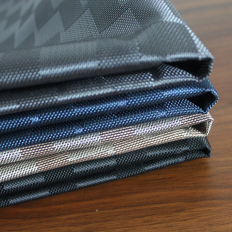 Factory direct sales of double-strand large checkered bag fabric, Oxford cloth, chemical fiber polyester fabric, in stock supply Specification image