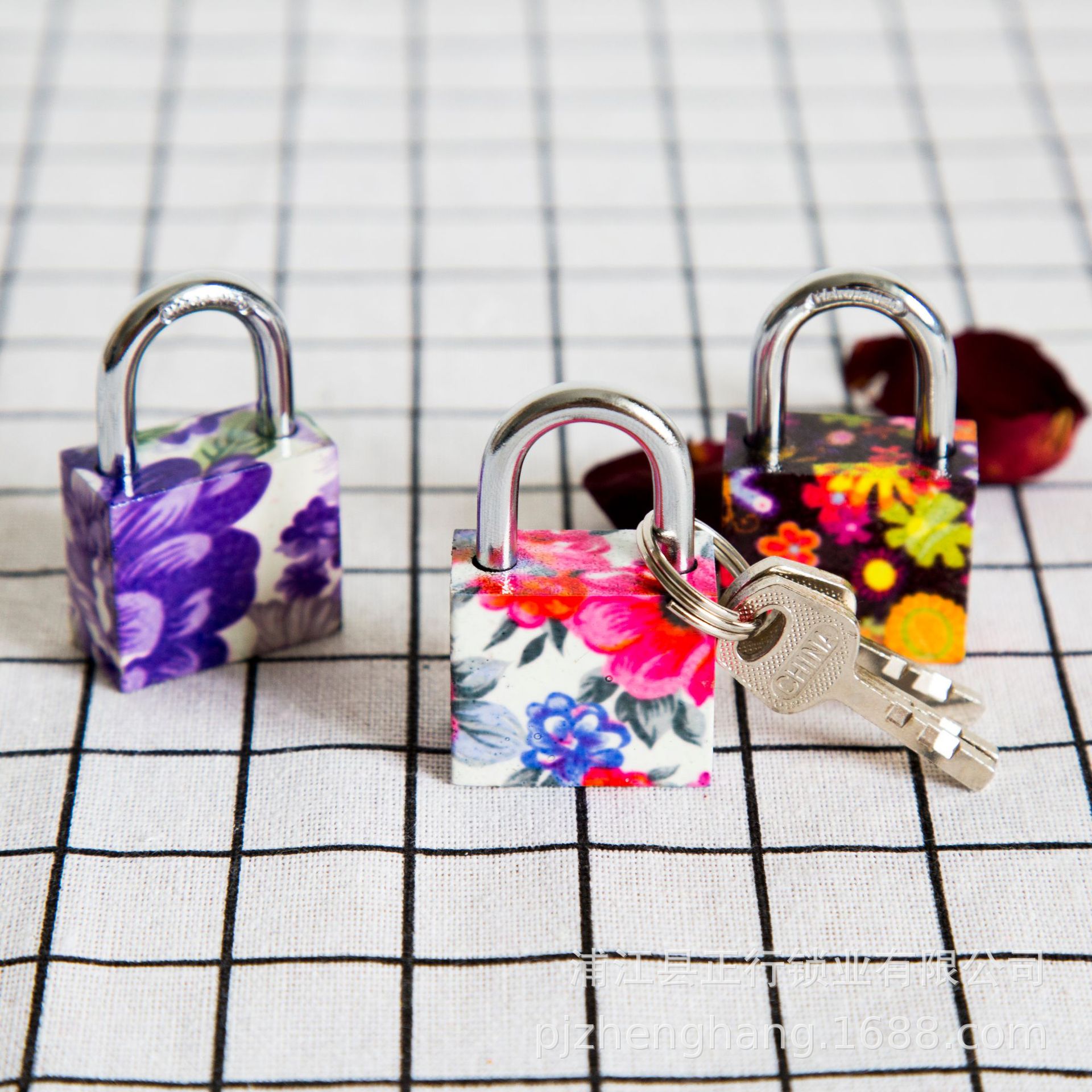 Square Flower Lock Wear-Resistant Durable Anti-Theft Multi-Style Dormitory Cute Stationery Lock Manufacturers Direct Supply Size Specification drawing