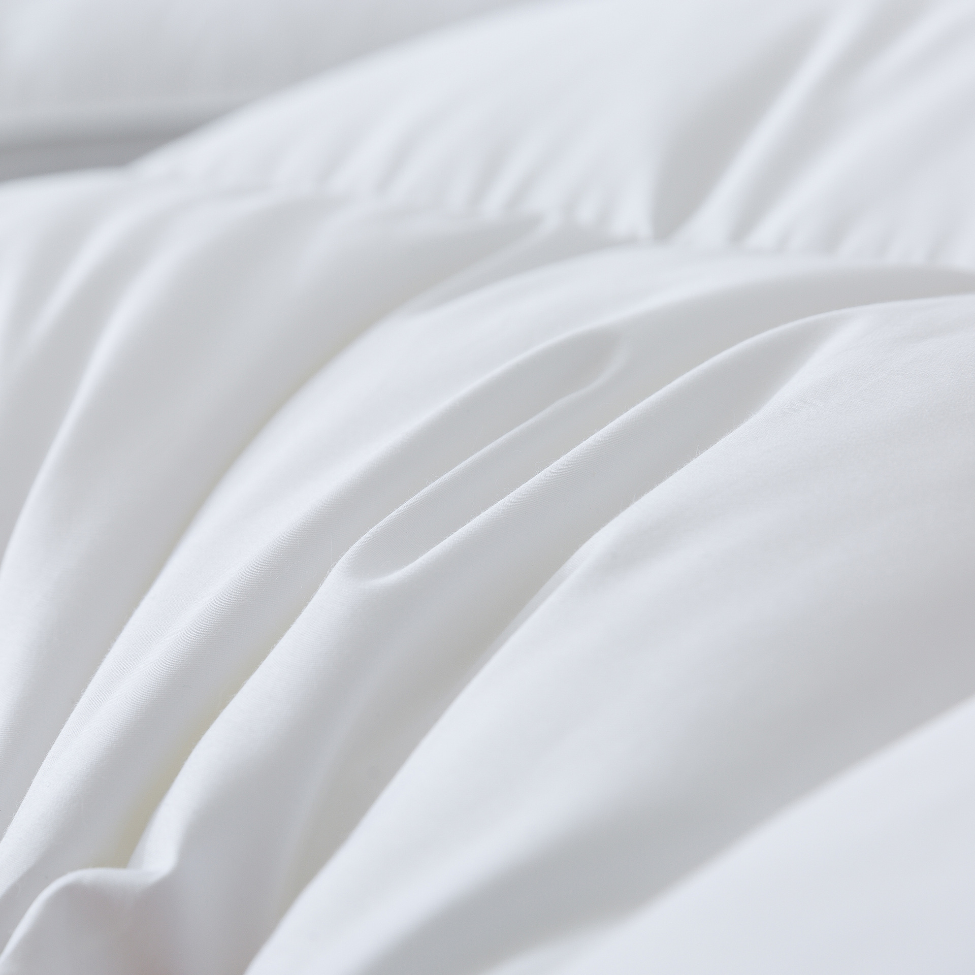 80 washable Rosettes pillow cores, suitable for home use, adult and student neck protectors, five-star hotel three-dimensional pillows Application Scenario