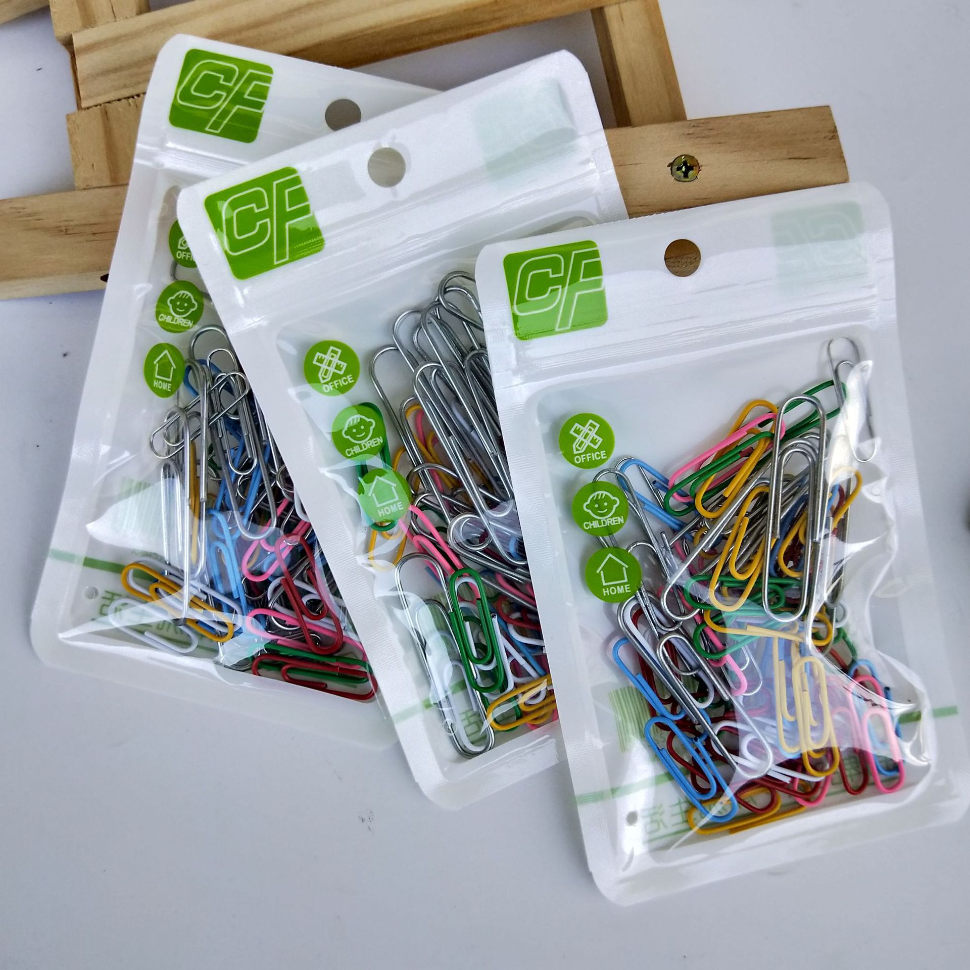 Bagged paper clips, various specifications of paper clips, paper clips, office supplies, 1 yuan per piece Specification image