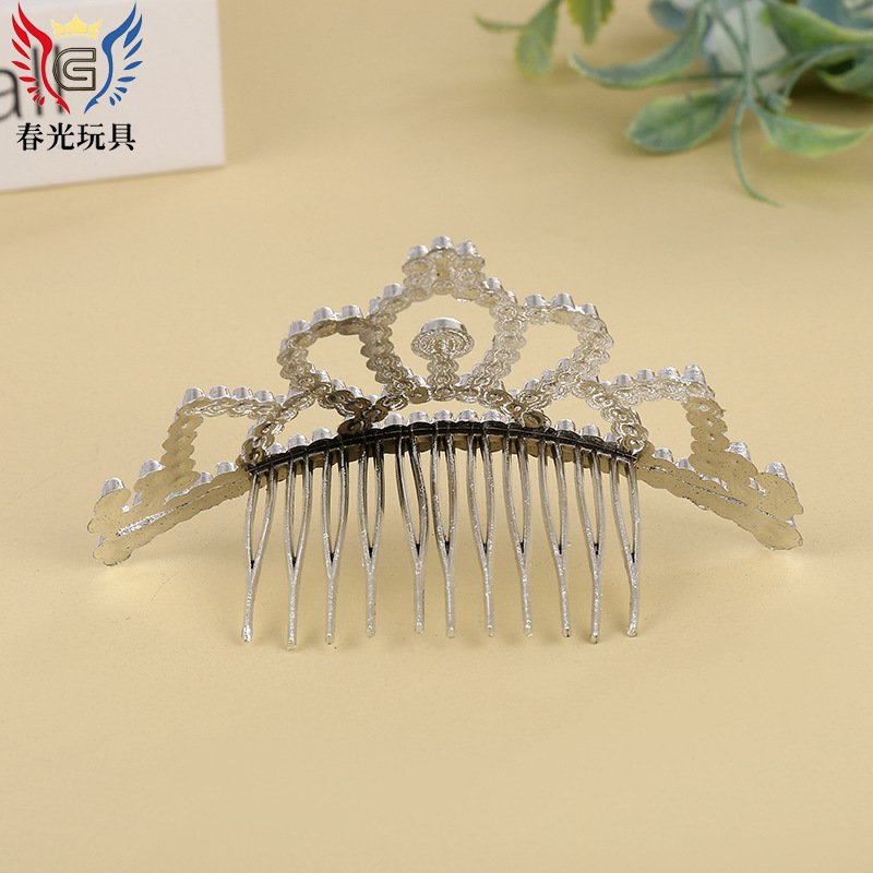 Korean Version Of Fashion Children's Sweet Crown Hair Clip Cute Princess Baby Diamond Hair Comb Manufacturers Wholesale Custom Application Scenario