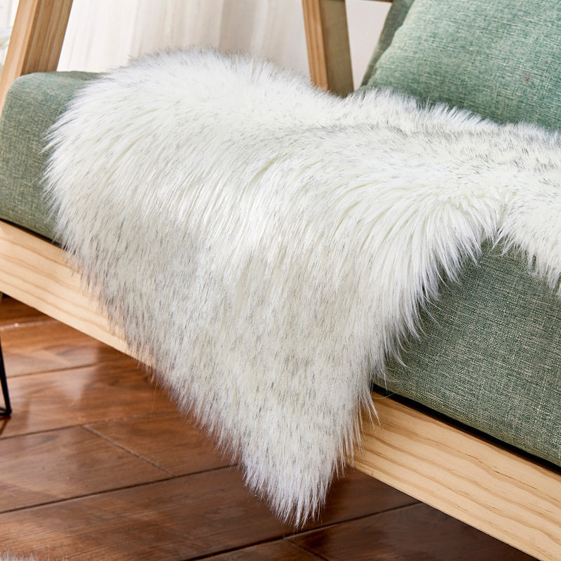 Modern Simple Love Shaped New Imitation Australian Wool Carpet Home Long Velvet Floor Mat Mat Bedroom Living Room Carpet Specification drawing