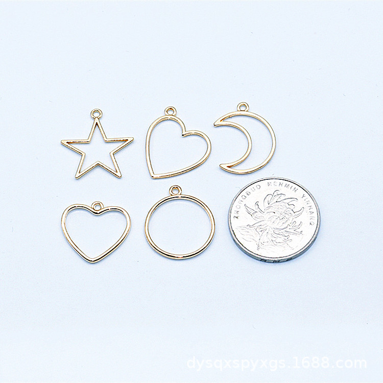 DLY accessories: 5-pointed star heart round, multiple Korean-style frame rubber base trays are selling well on Taobao