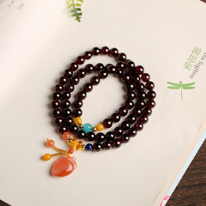Natural garnet bracelet 7mm three-circle wine red women's garnet bracelet, Buddhist prayer bead bracelet, multi-circle crystal bracelet
