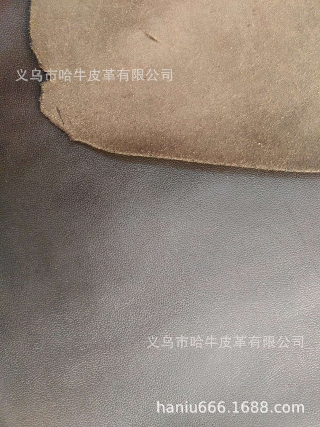 Yiwu Ha Niu leather top-grain genuine cowhide is brownish in color and available in stock. Thicknesses range from 1.2 to 14, and various colors are available upon customization details Picture