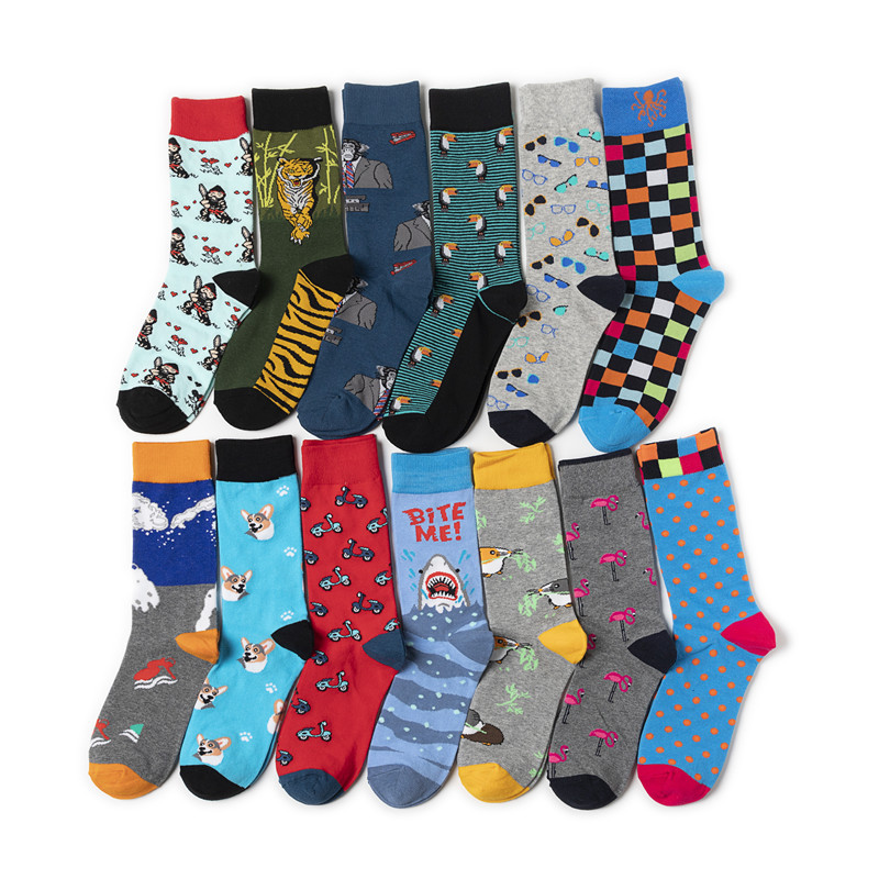 Cross-border women's socks, new, fashionable, individual and creative, trendy socks with multiple logos, medium and high-top foreign trade men's socks, skateboard socks