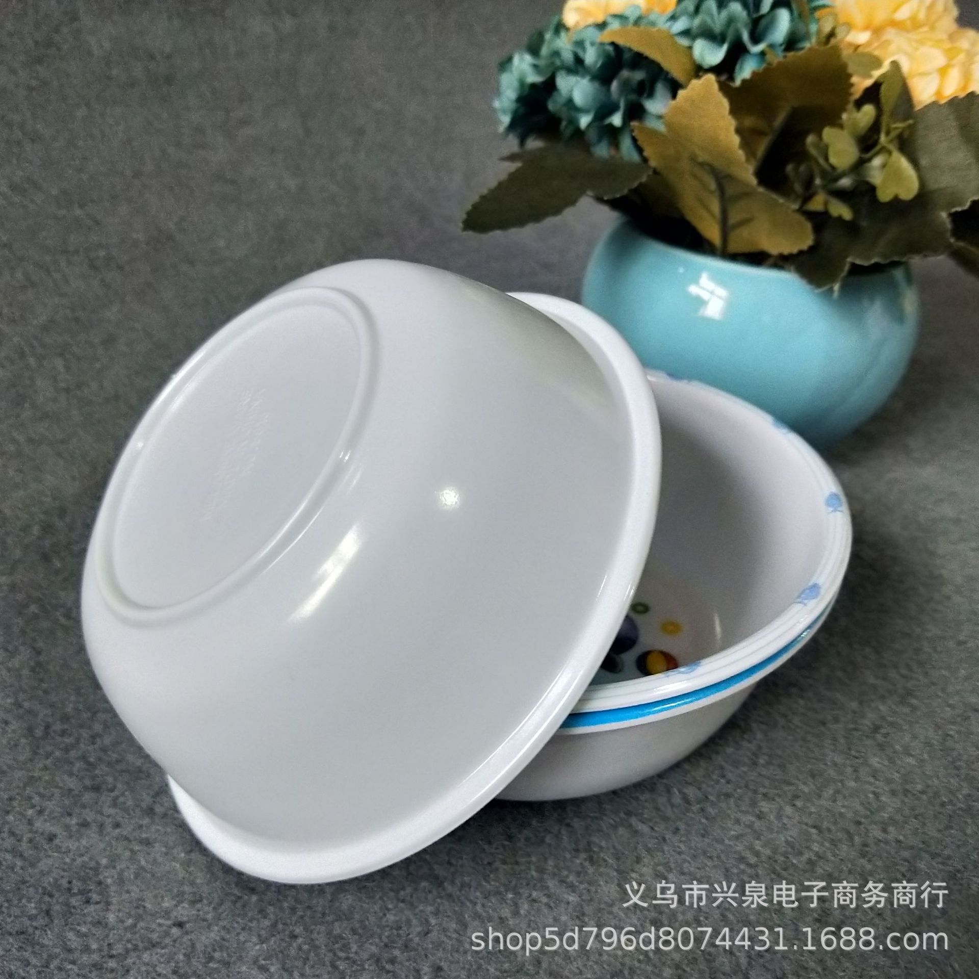【 Zone 3-9 】8813 Children's bowls, 600 yuan per box, one-yuan store, children's bowls, plastic melamine bowls, children's rice bowls, wholesale at one or two yuan Specification image