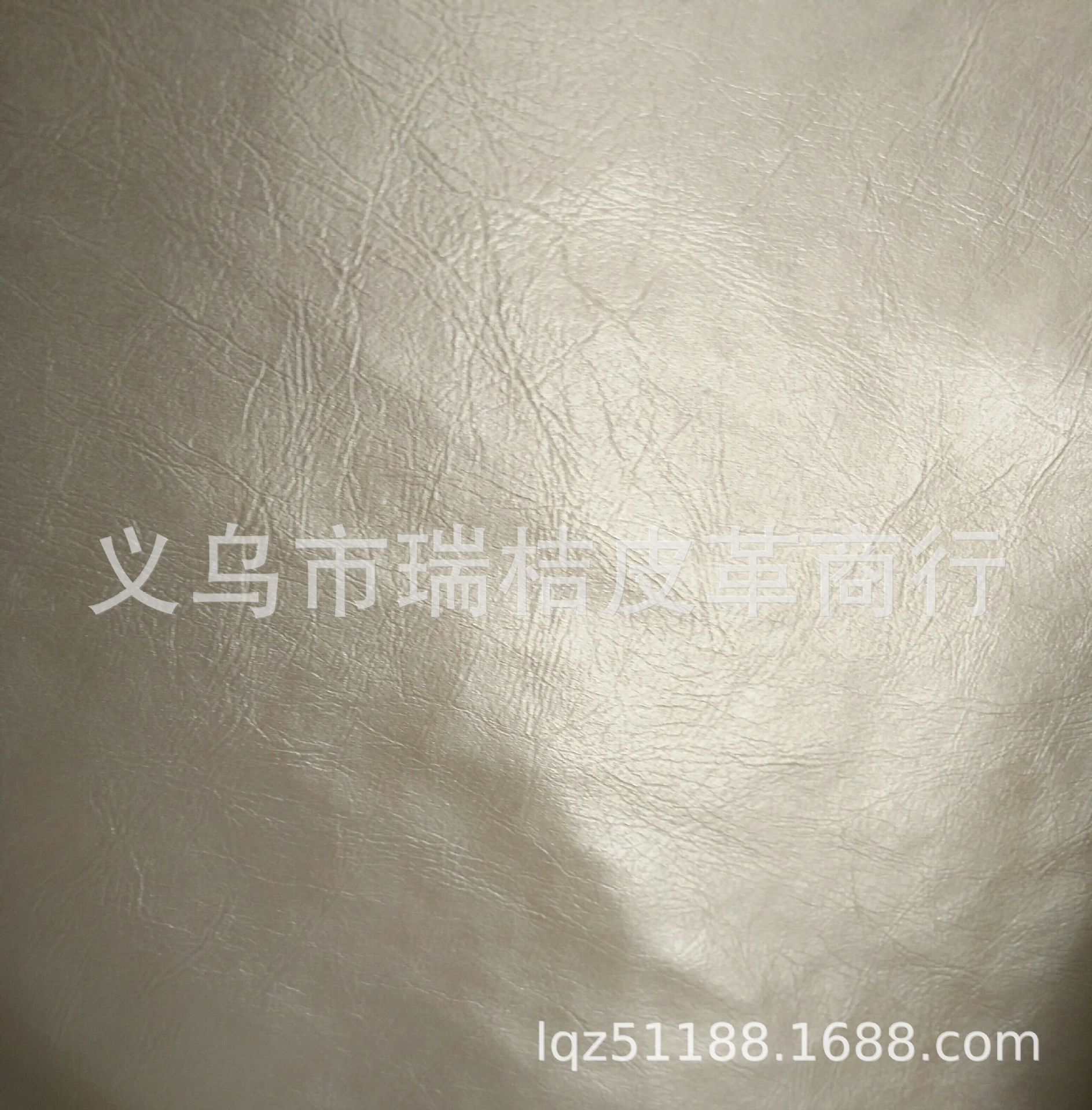 101-patterned semi-PU leather windproof quilt leather, soft wrap leather, glove leather, furniture leather, clothing leather Application Scenario