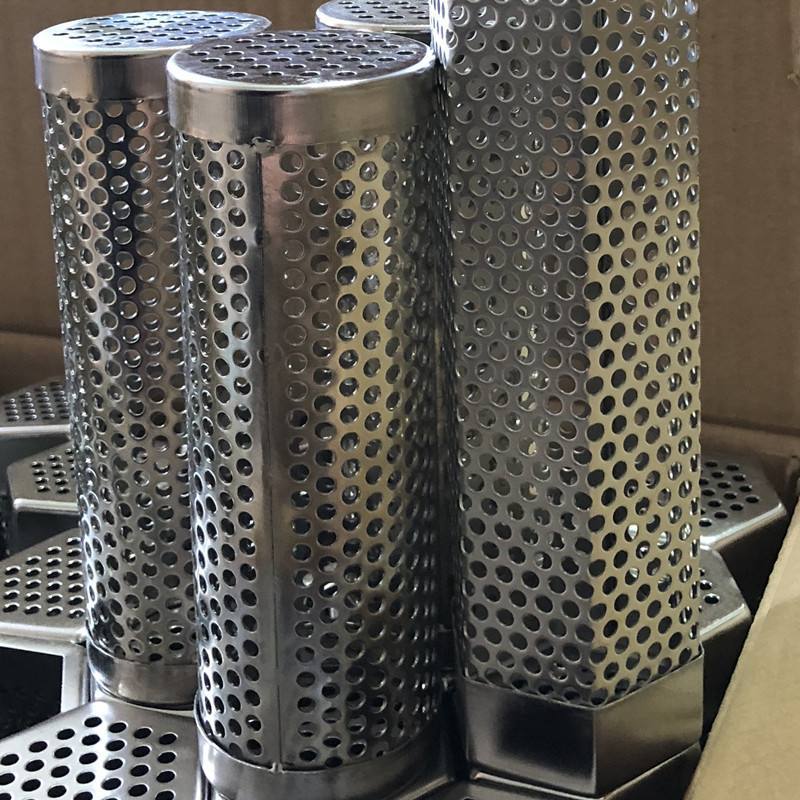 Factory direct sales of stainless steel round hole pipe network, hexagonal barbecue charcoal smoke guiding pipe, 6-inch rhombic hole smoking pipe