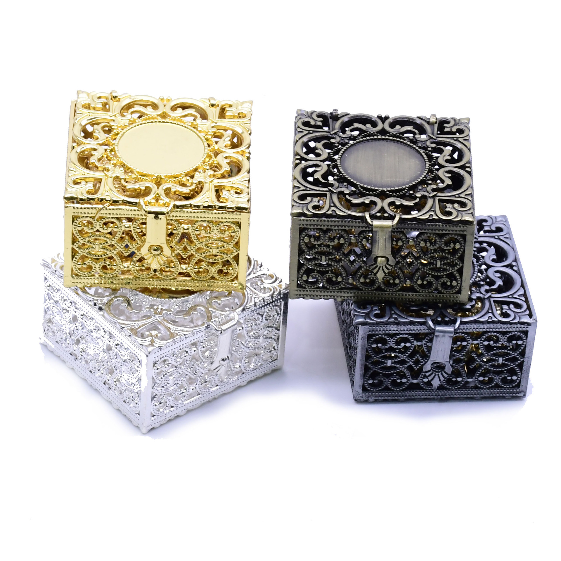 Wholesale of high-end prayer bead gift boxes, metal leaky packaging boxes, necklace gift boxes in stock Specification image