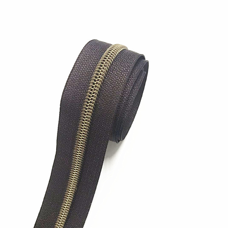 Factory direct supply of original bronze tooth monofilament nylon zippers, small size 5#, size 7# electroplated bronze zippers Specification image