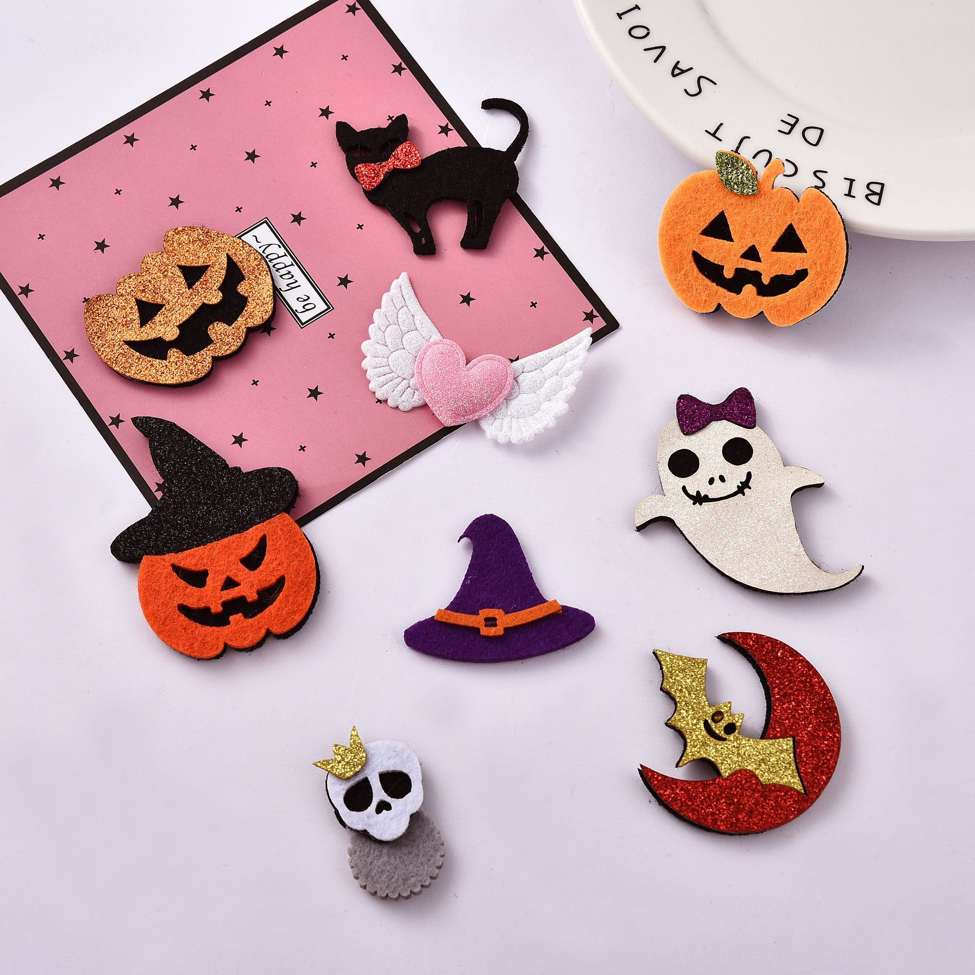 Halloween cartoon character ultrasonic embossed clothing accessories, Pumpkin Man patch clothing accessories factory direct supply