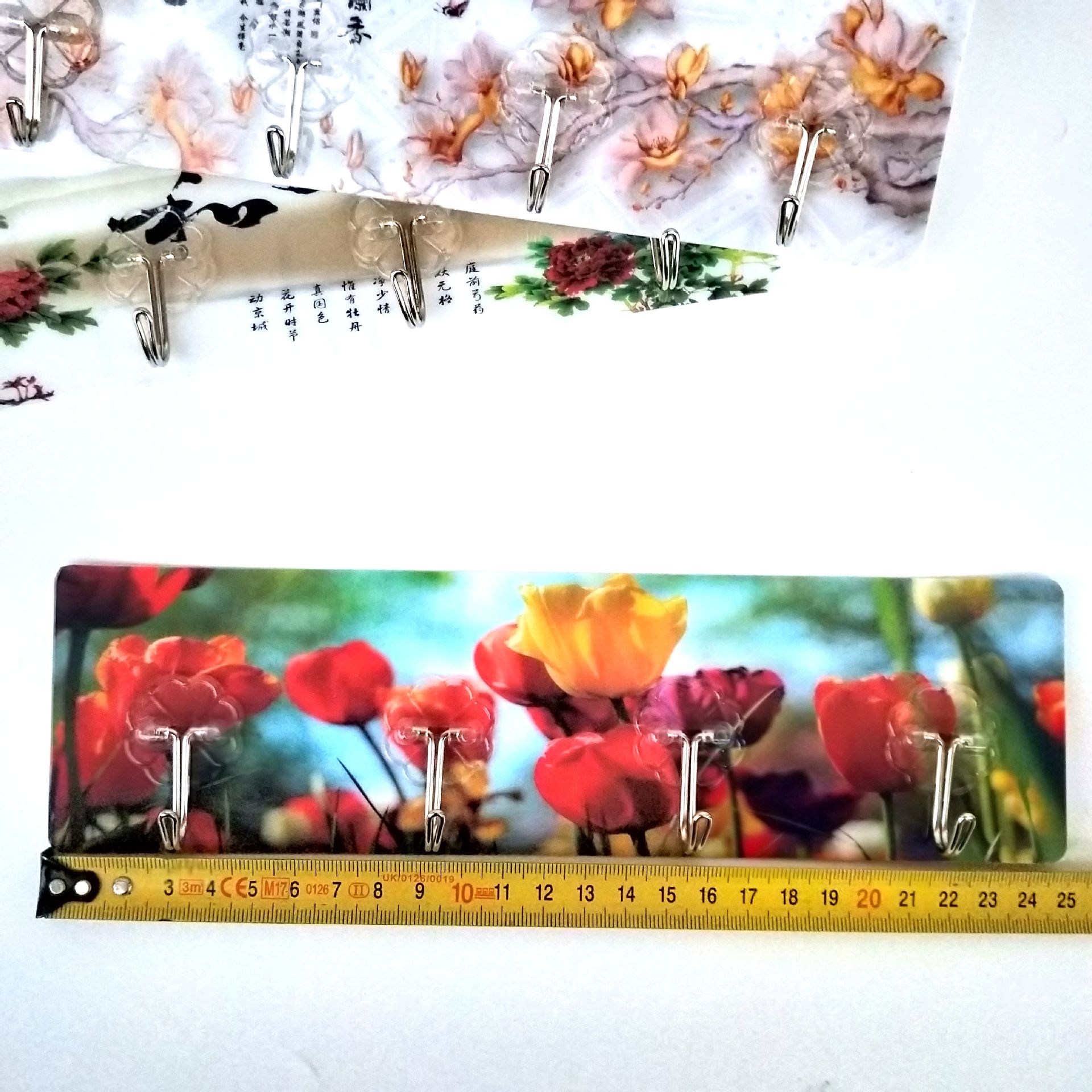 【 Zone 1-1 】904/4 continuous Hook 50/ Pack 450/ box Traceless Adhesive Hook 513 Traceless Hook four-Row Adhesive Hook Hot Sale New Style at street stalls Item Picture