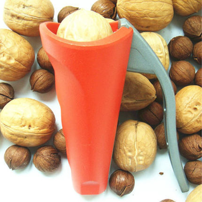 Chestnut Clip Walnut Clip Frosted Universal Fruit Opener Pliers Funnel Pine Nut Clip Nut Clip Wholesale Application Scenario