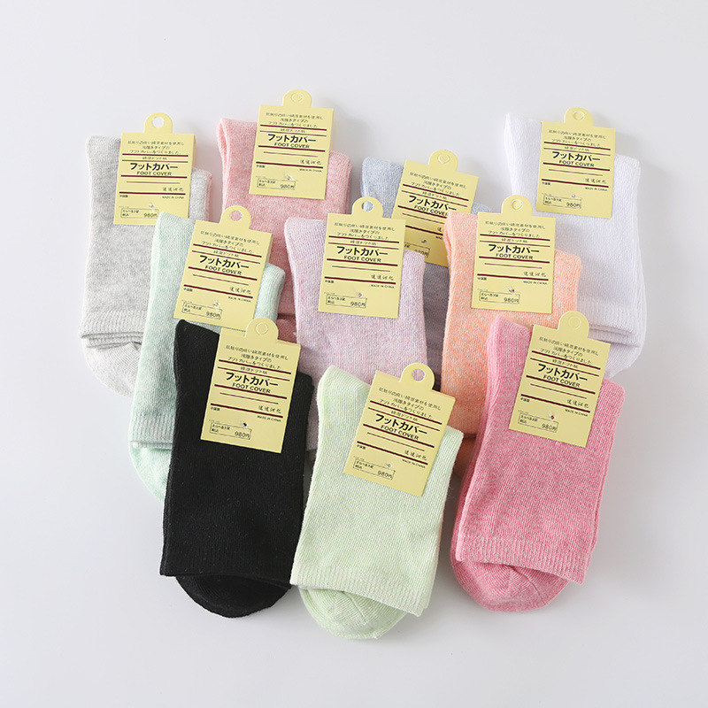 Solid Color Cotton Socks Autumn And Winter Candy Color Women's Cotton Socks In The Tube Stall Women's Socks Floor Socks Manufacturers Direct Wholesale details Picture