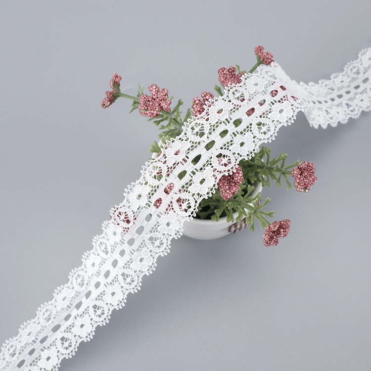 2.5cm in stock: French cut-out stretch lace, perforated lace, nylon soft lace clothing accessories Specification image