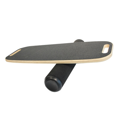 Wooden anti-slip yoga balance board, rehabilitation and training balance trainer, wooden board, home fitness board Application Scenario